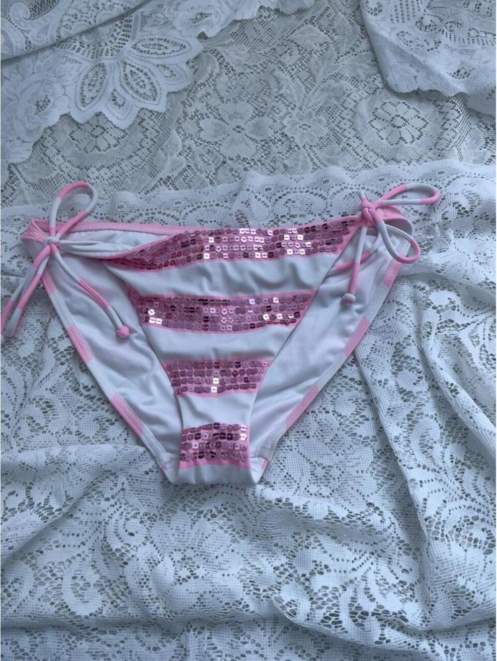 Victoria's Secret Women's Pink and Multi Bikinis-and-tankini-set